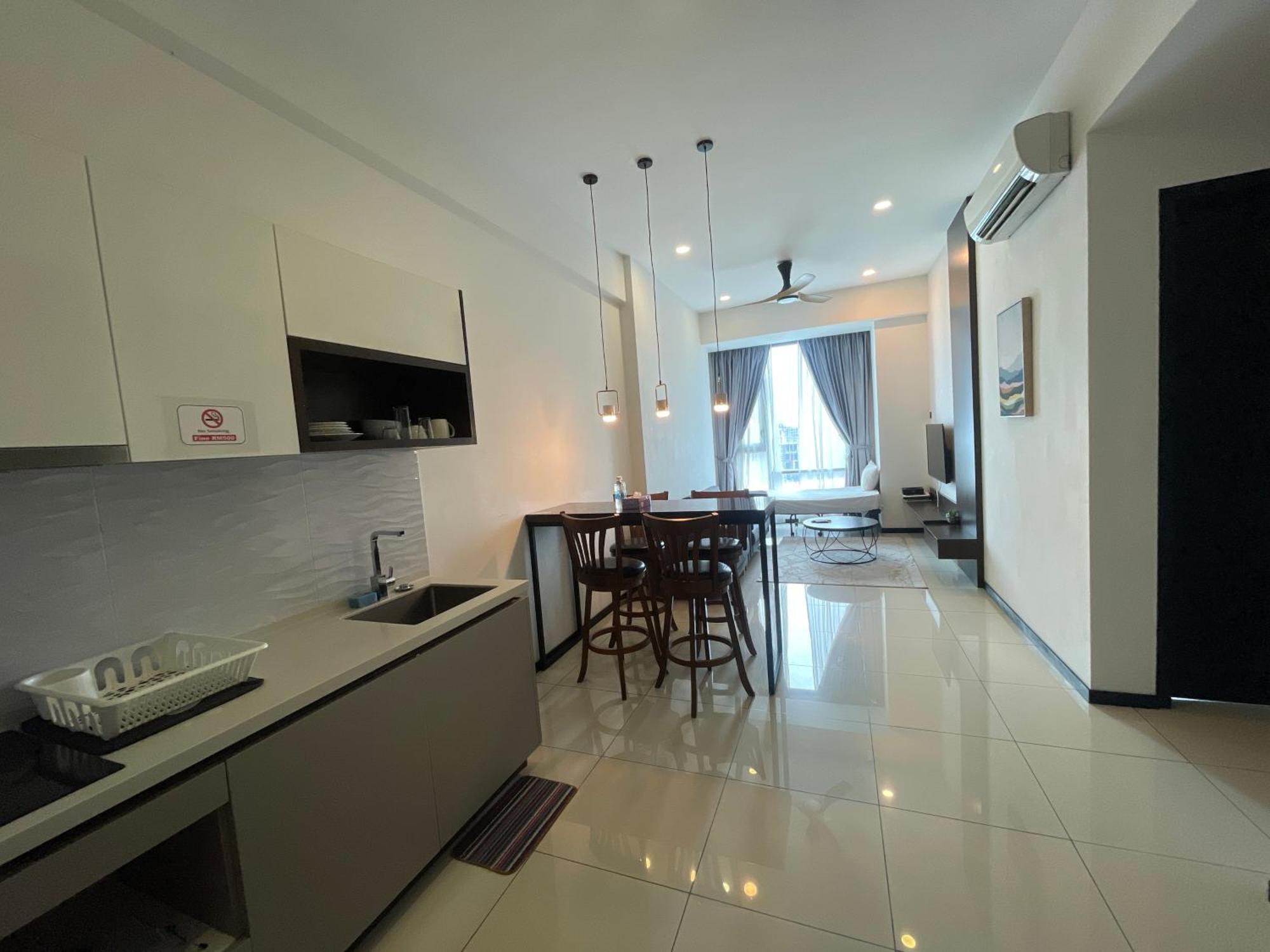 Opus Suite Kuala Lumpur 118 Tower View Buitenkant foto