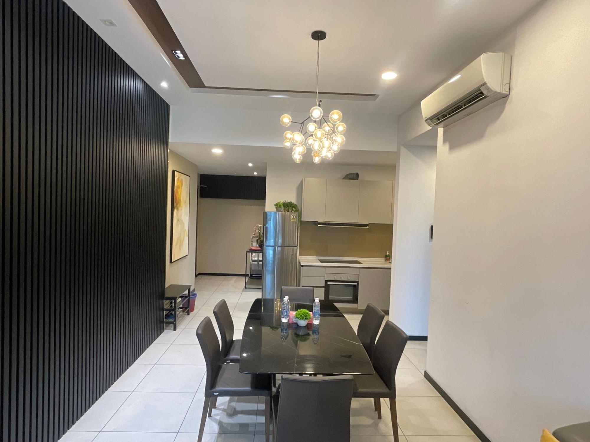Opus Suite Kuala Lumpur 118 Tower View Buitenkant foto