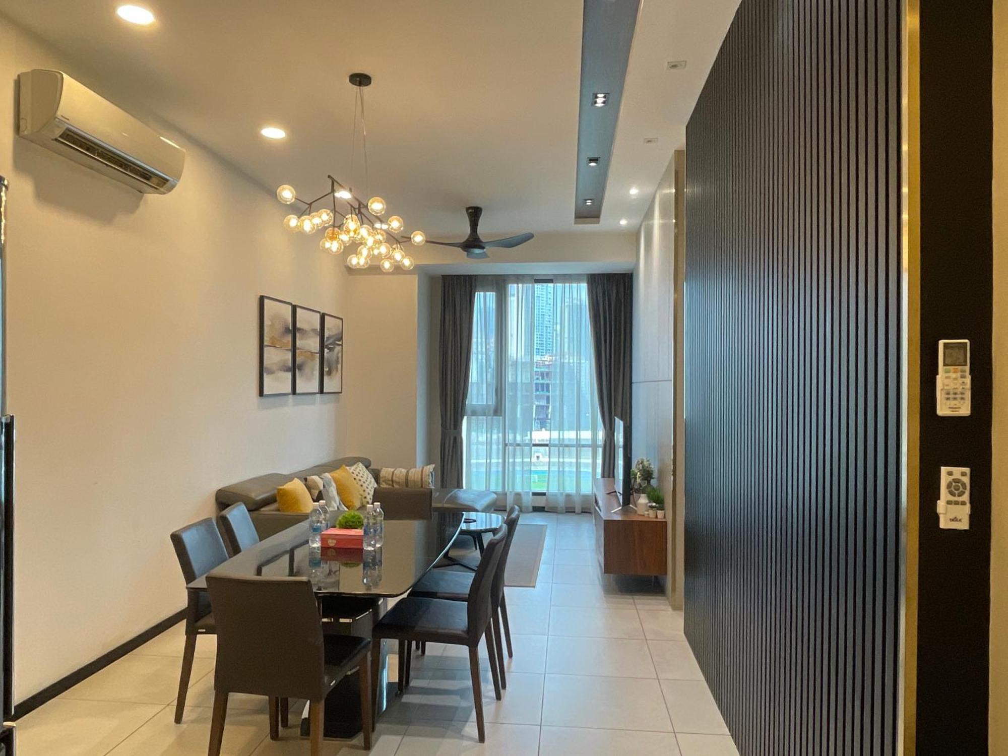 Opus Suite Kuala Lumpur 118 Tower View Buitenkant foto